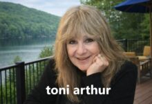 toni arthur